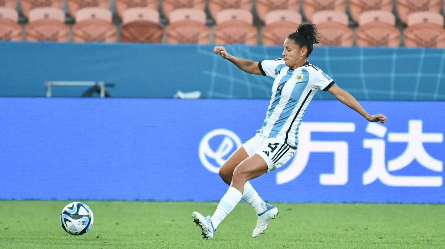 La alvearense que es capitana de la Selección argentina Queremos