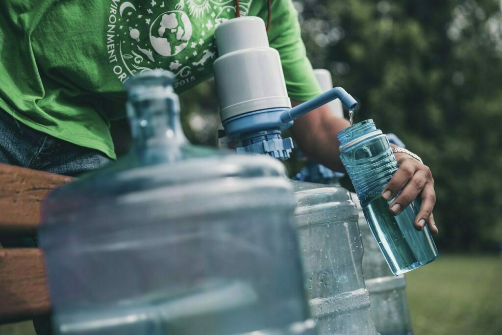 Filling bottle with water
