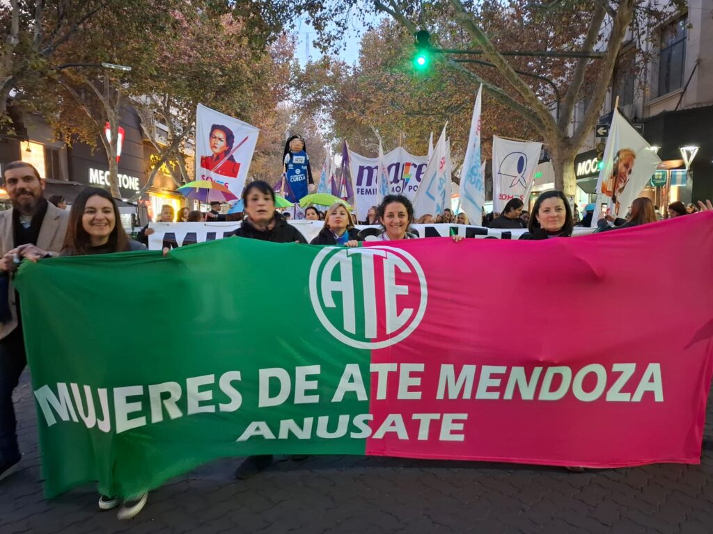 ate-mendoza-10-años-ni-una-menos